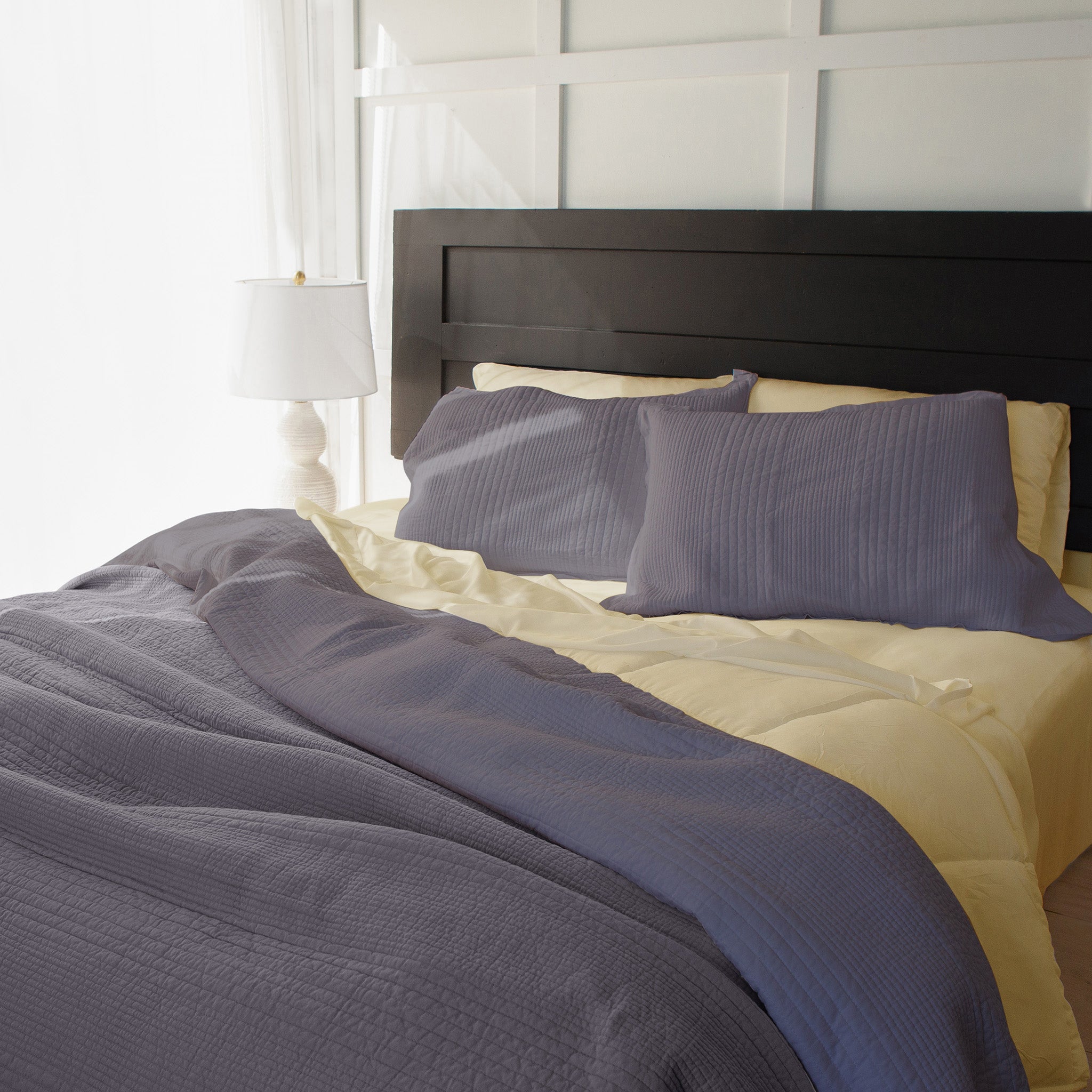 Longaberger 7-Piece Bedding Set - Smoke Quilt with Sand Sheet Set - Image 3
