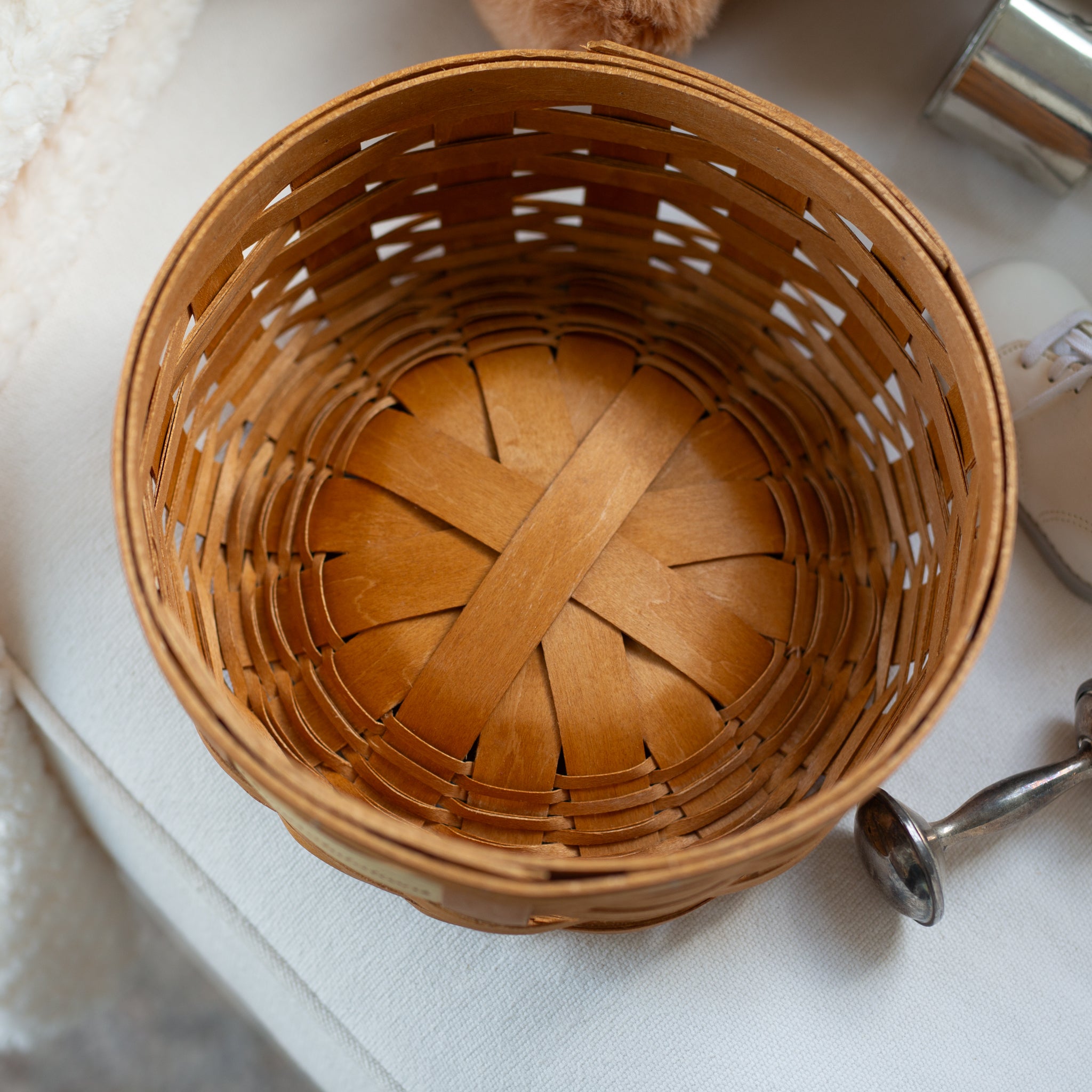 Celebrations Congratulations Basket with Protector - Warm Brown - Image 8