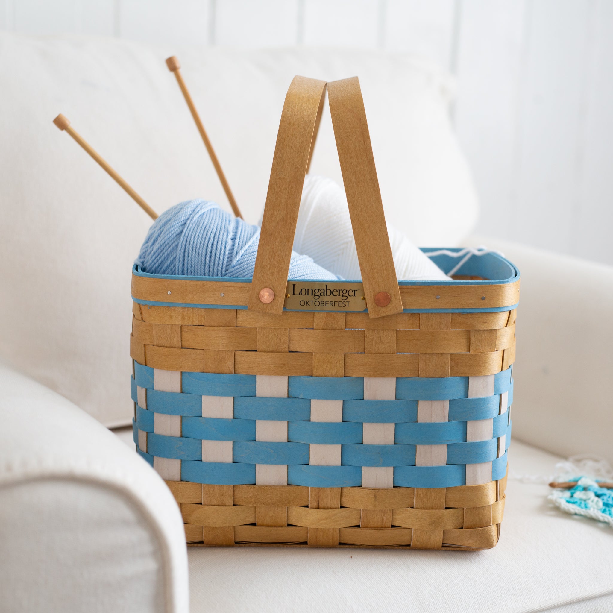 Collector's Oktoberfest 5-Piece Basket Set - Bavarian Check - Image 4