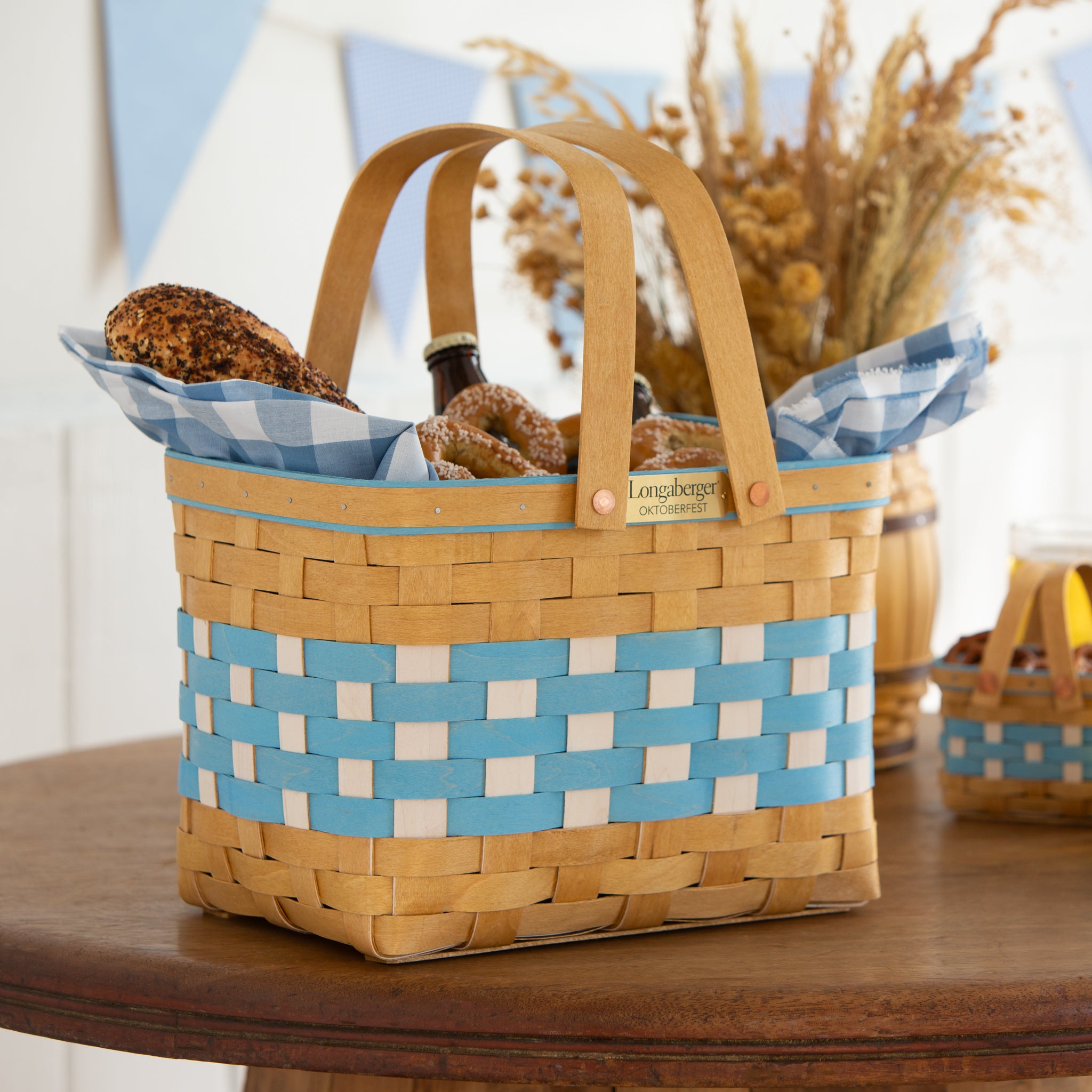 Collector's Oktoberfest 5-Piece Basket Set - Bavarian Check - Image 3