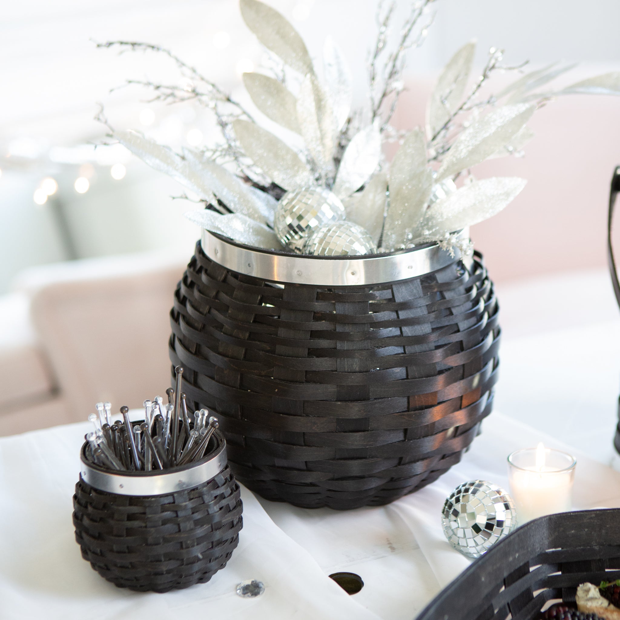 Elegance Medium Ball Drop Bowl Basket with Protector - Aluminum - Image 4