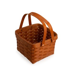 Mackinac Provision Picnic Basket with Protectors - Warm Cinnamon