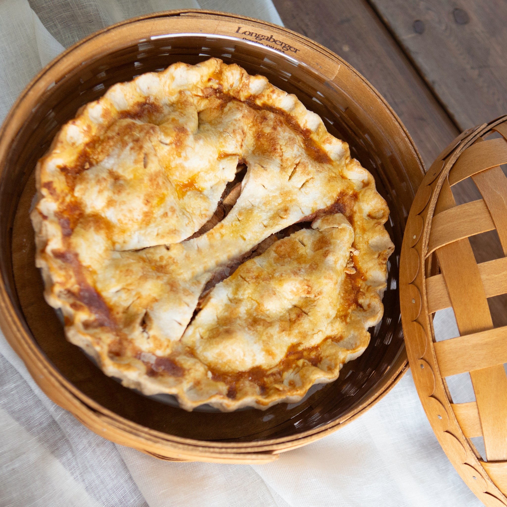Pie Basket with Lid and Protector - Warm Brown - Image 5