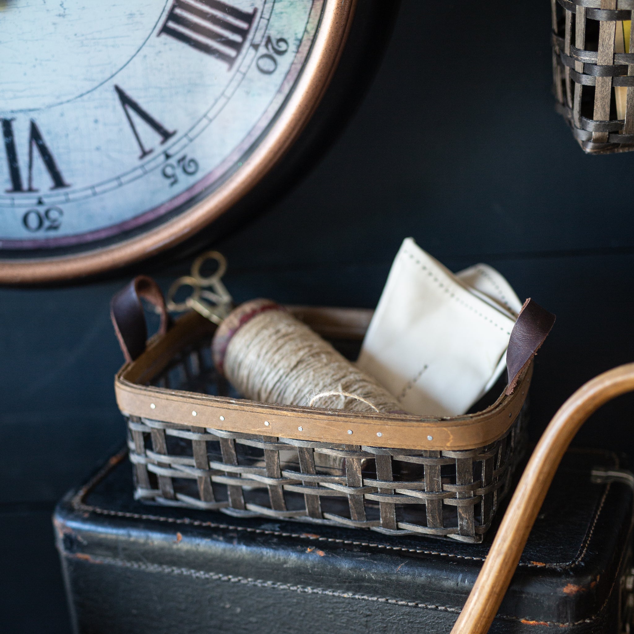 Railway Pullman Basket with Protector - Vintage - Image 4