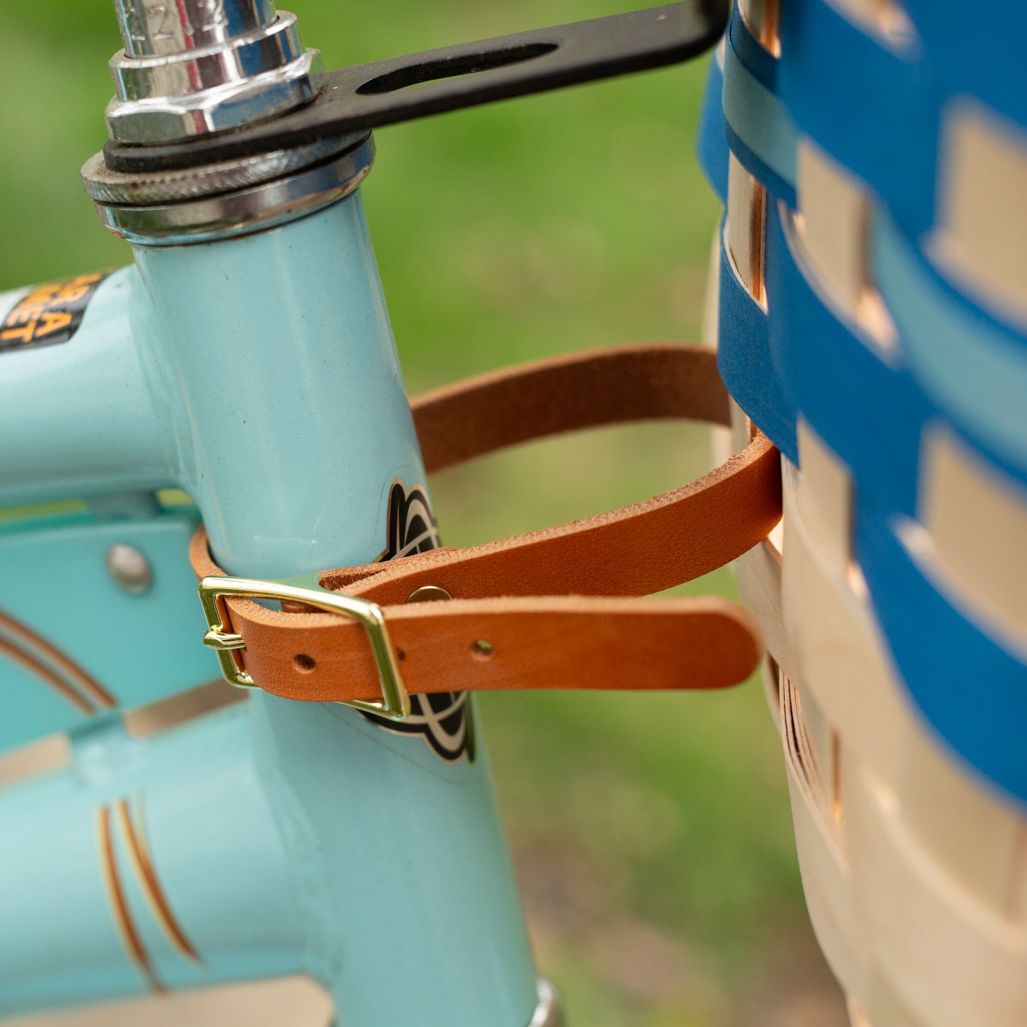 Spring Tapered Rectangle Bicycle Basket - Blueberry - Image 4